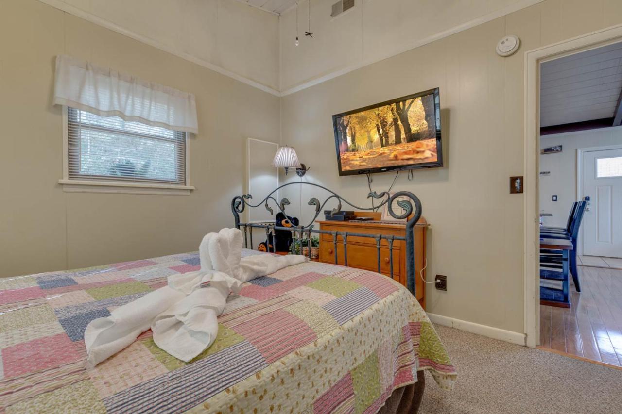 Bear View Chalet, 3 Bedroom, Pool, Pets, Arcades, Wifi, Hot Tub, Sleeps 12 Gatlinburg Exteriör bild