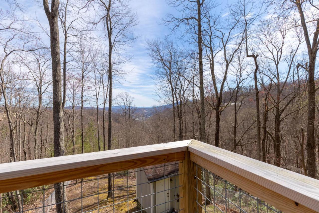 Bear View Chalet, 3 Bedroom, Pool, Pets, Arcades, Wifi, Hot Tub, Sleeps 12 Gatlinburg Exteriör bild