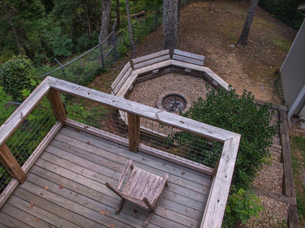 Bear View Chalet, 3 Bedroom, Pool, Pets, Arcades, Wifi, Hot Tub, Sleeps 12 Gatlinburg Exteriör bild